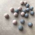 2color マット メロン ビーズ 【18個】パーツ ハンドメイド 素材