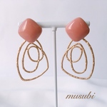 大人可愛い大ぶりピアス  大人ピンク×デザインフープピアス イヤリング チタンピアス  