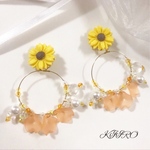 花びらフープイヤリング