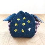 きゅっとぷち袋＊Mサイズ＊花刺繍×ブロックチェック