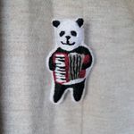 アコーディオン弾きのパンダブローチ