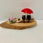 黒猫と紫陽花