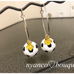 サッカーボール ピアス