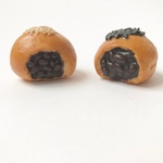 本物パン♪かじりかけあんぱん（つぶあん）ブローチ＆マグネット