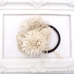 シロツメクサとアンティークレースヘアゴム＊