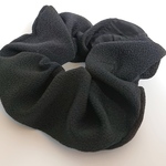 ちりめんシュシュ   黒無地    -scrunchie-