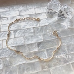 Metal Curve Gold Bracelet