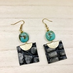 本革とターコイズ レザーピアス／イヤリング
