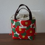 再２♡　洗える！保冷お弁当用トートバッグ　椿柄　ランチトートバッグ　小さめトートバッグ　女性用　和柄