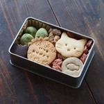 「ねこたちのメッセージ♪クッキー缶」（Ｓ）