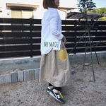 大人「タイプライター」ベージュのロングスカート