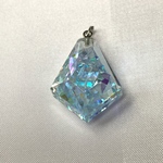 虹の結晶ペンダント  ミニ(ブルー) MN010