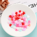 【g0934】樹脂製お花のパーツ　7色ミックスで140個入り