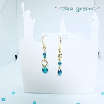 Sea greenのティアドロップと雫のピアス イヤリング 樹脂ピアス 樹脂ノンホール 青 青緑 海 夏 星 スター アシンメトリー 