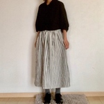  ショールカラーのワンピース 