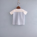 70-120うしろがシャツのようなTシャツ