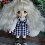 オビツ１１サロペットスカート(黒チェック)