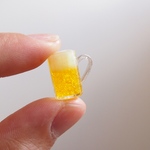しゅわしゅわ生ビールをミニチュアジョッキで 