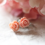 珊瑚色の薔薇　イヤリング