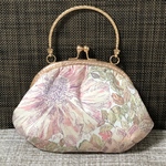 SALE 30%OFF リバティがま口  持ち手付きギャザーポーチ