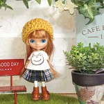 プチブライスNo.130  プチっこカジュアルコーデ/カエルTシャツとネイビータータンチェックのスカート