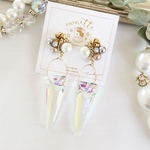 triangle Swarovski pierce
