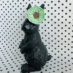 チョコミント牡丹の耳飾り