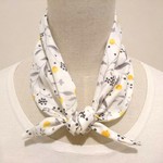 ダブルガーゼ　スカーフ 黄色い実 Scarf