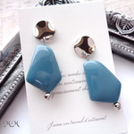 silver＊くすみブルー×メタルプレートピアス