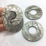 4個　べっ甲　べっこう　鼈甲　べっ甲　シェル　パーツ　素材　材料　金具　ピアス　イヤリング　アクセサリー　資材　チャーム　カン付き