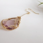 アンダラクリスタル Sovereign Amethyst片耳ピアス「穏やかに変化を受容する」