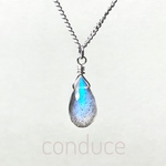 Labradorite. 天然石ラブラドライトのワンポイントネックレス