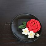 つまみ細工　ｍｉ様オーダー　乙女椿と白花　髪飾り　コサージュクリップ