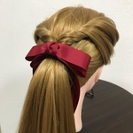 赤の大人可愛い揺れるヘアリボン ポニーフック 赤っぽいボルドー