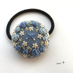 rose lease（ブルー）刺繍ヘアゴム  ブローチへ変更可能