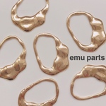 design metal charm 6p