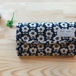 可愛いお花☆北欧＊ネイビー☆やりくり上手さんの長財布