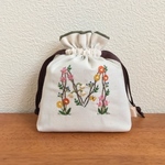 刺繍巾着ポーチ【Ｍ】