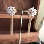 淡水パールとビジューの揺れるピアス