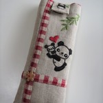 刺繍の眼鏡ポーチ（パンダR）