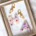 新作♡イニシャルレジンキーホルダー