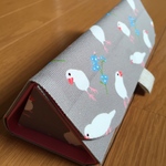308)【送料込】折りたためるメガネケース(白文鳥・ブラウン)