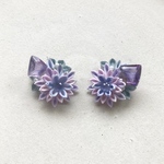 幻想花と宝石たちのつまみ細工のイヤーアクセサリー  アメジスト