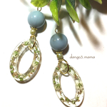 400円☆レジンオーバルリング(かすみ草)☆ライトブルーピアスのピアス/イヤリング