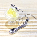 かき氷ピアス レモン