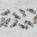 チャーム　金魚　シルバー　１０個セット　A-5-10