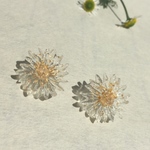 ＊透明花のピアス＊大きめ