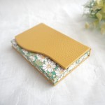本革とリバティの名刺入れ  イエロー