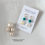 ☆チタンピアス☆ターコイズ＆ホワイトシェルピアス☆
