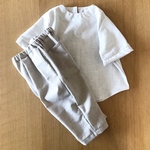 白のオーバートップスとタックパンツのセット(80size)